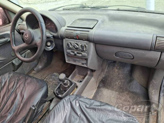 1997 CHEVROLET CORSA 