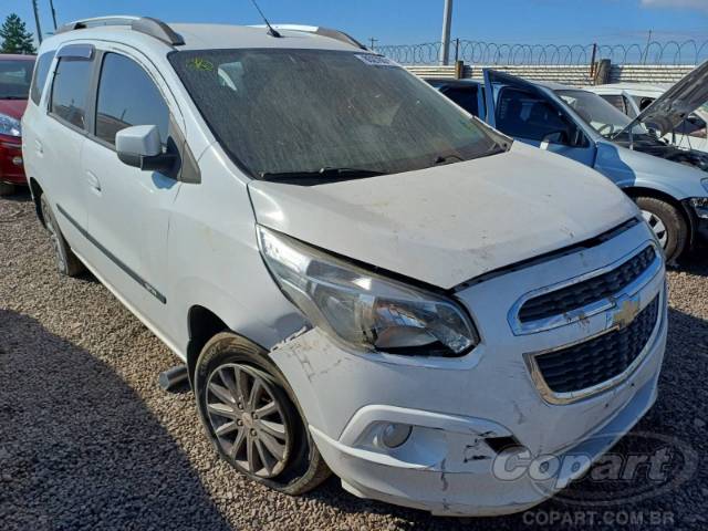 2015 CHEVROLET SPIN 