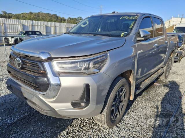 2022 TOYOTA HILUX CD 