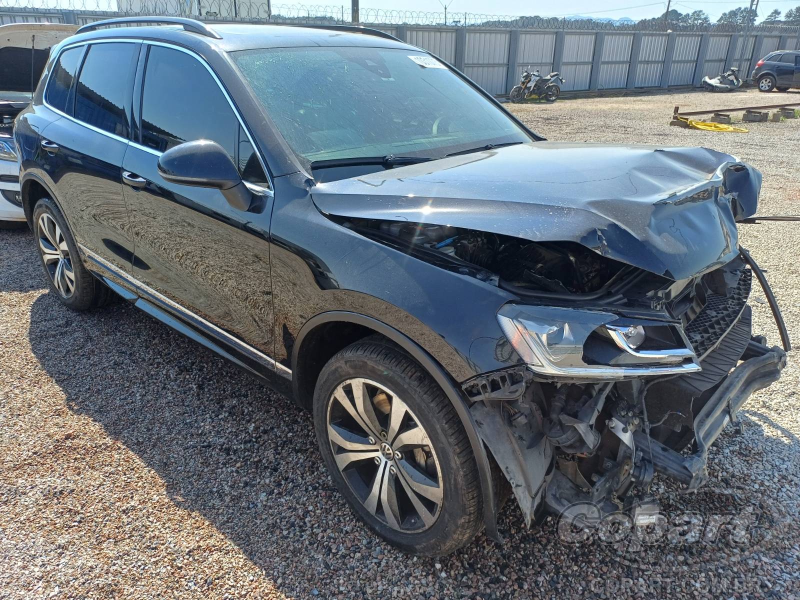 Veículo VW - VolksWagen Touareg VOLKSWAGEN TOUAREG 2015 2015 em leilão