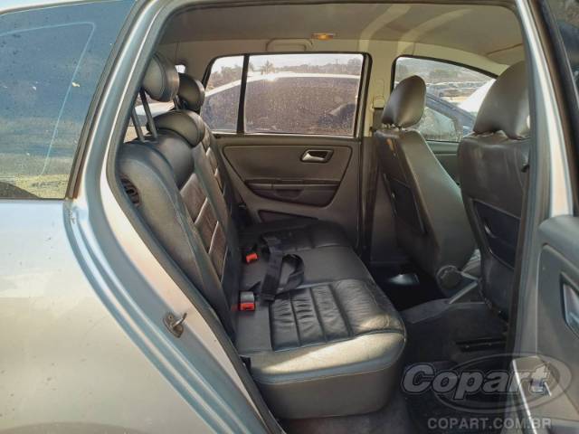2012 VOLKSWAGEN SPACEFOX 
