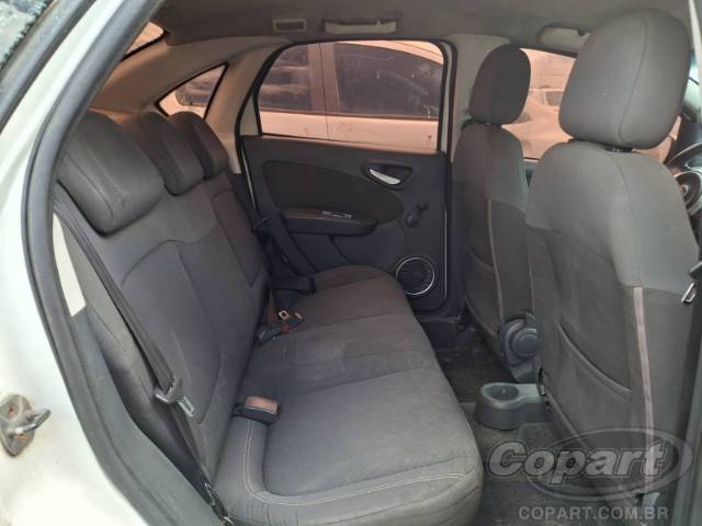 2014 FIAT GRAND SIENA 
