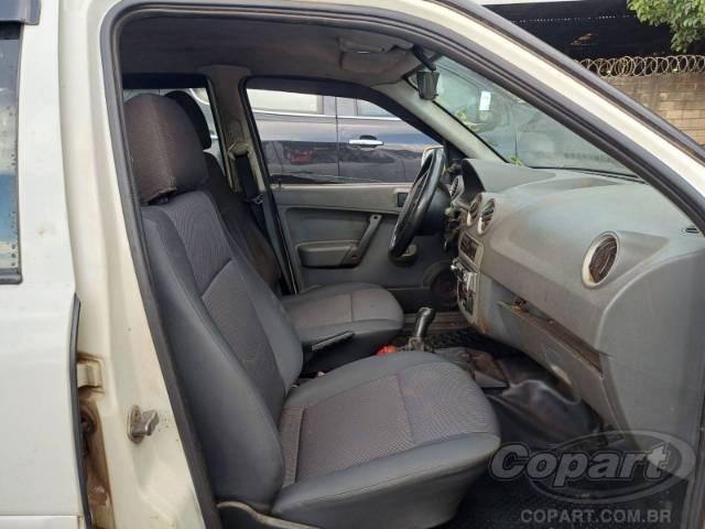 2011 VOLKSWAGEN PARATI 