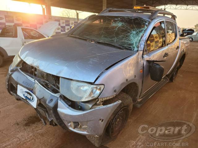 2015 MITSUBISHI L200 TRITON 