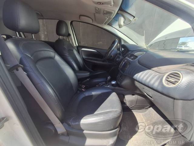 2015 FIAT PUNTO 