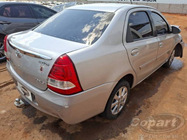 2017 TOYOTA ETIOS SEDA 