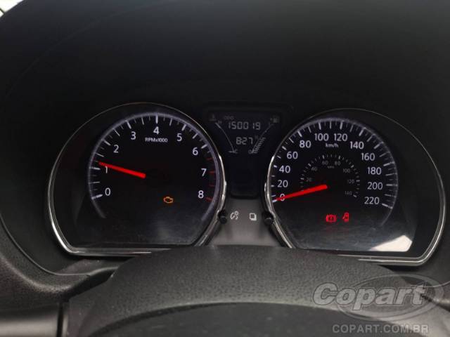2016 NISSAN VERSA 
