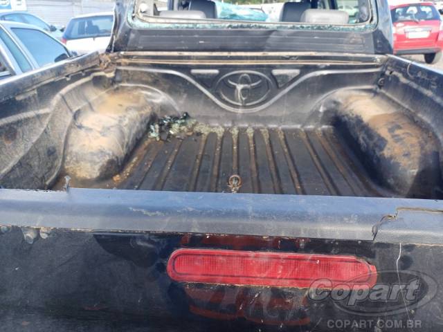 2010 TOYOTA HILUX CD 