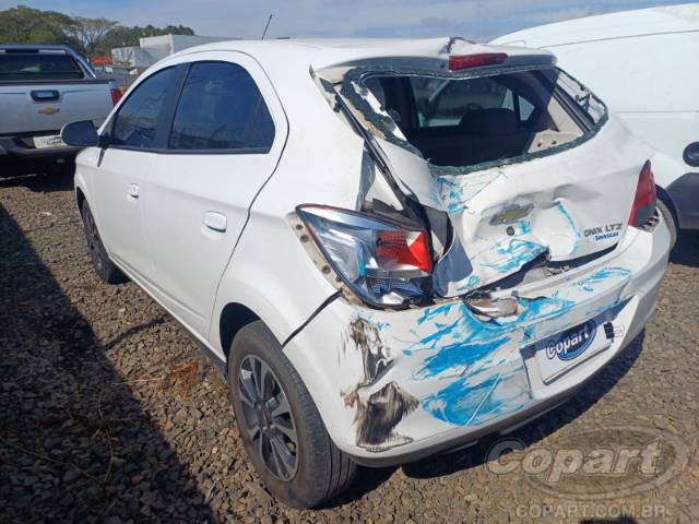 2015 CHEVROLET ONIX 