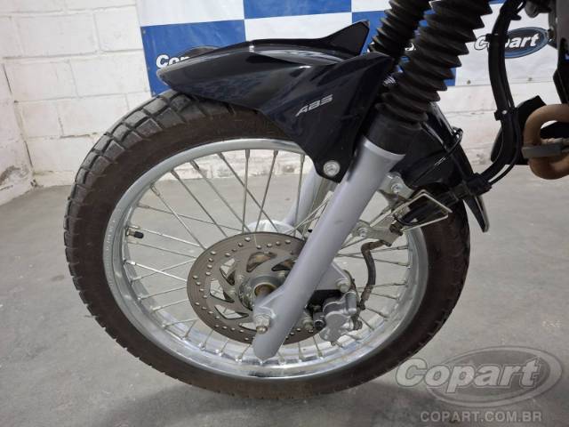 2025 YAMAHA CROSSER 