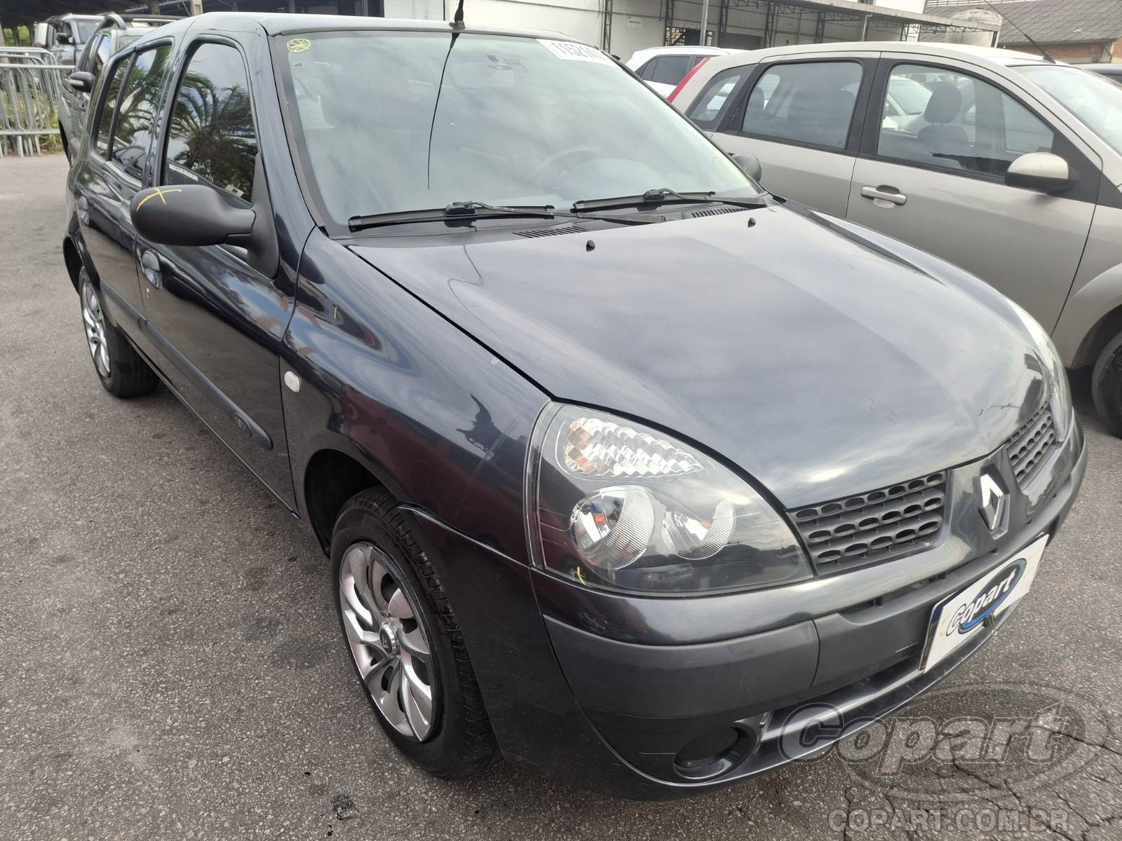 Veículo Renault Clio Renault Clio 1.0 16V 2004 2004 em leilão