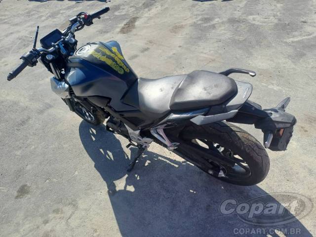 2025 HONDA CB 300F 
