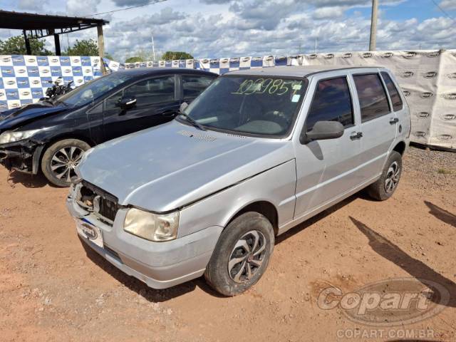 2013 FIAT UNO 