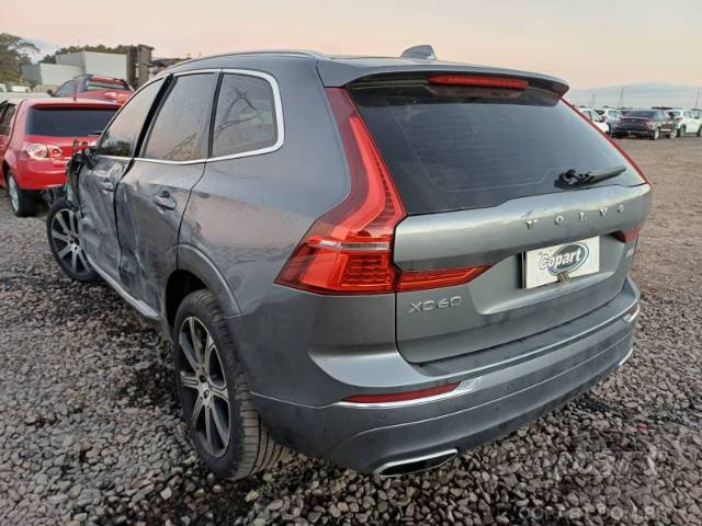 2020 VOLVO XC60 