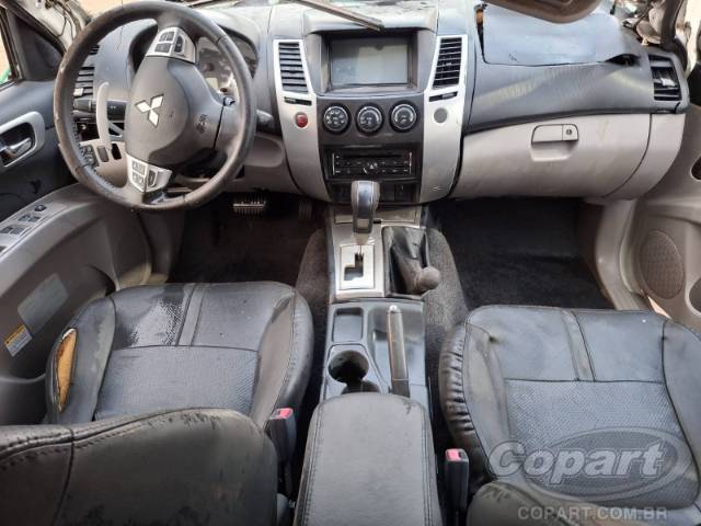 2015 MITSUBISHI PAJERO DAKAR 