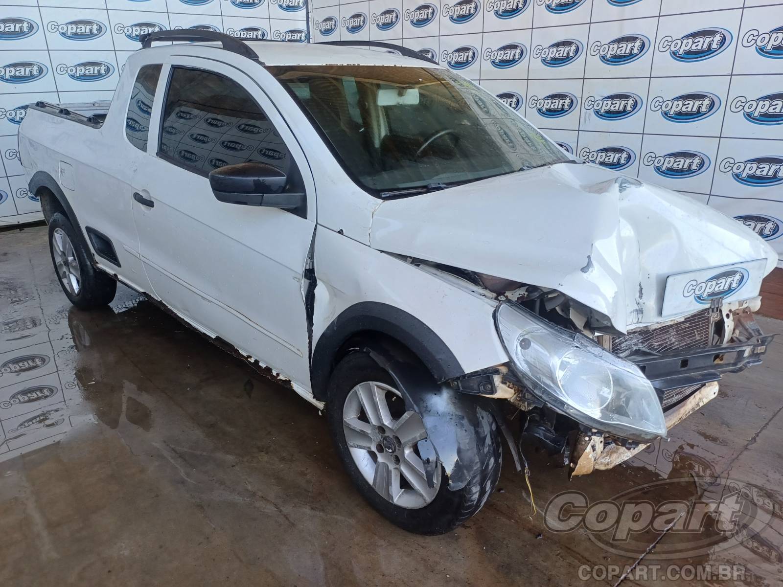 VOLKSWAGEN SAVEIRO CE 2013 1.6 TOTAL FLEX