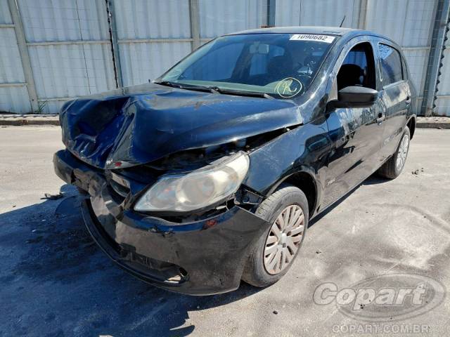 2011 VOLKSWAGEN GOL 