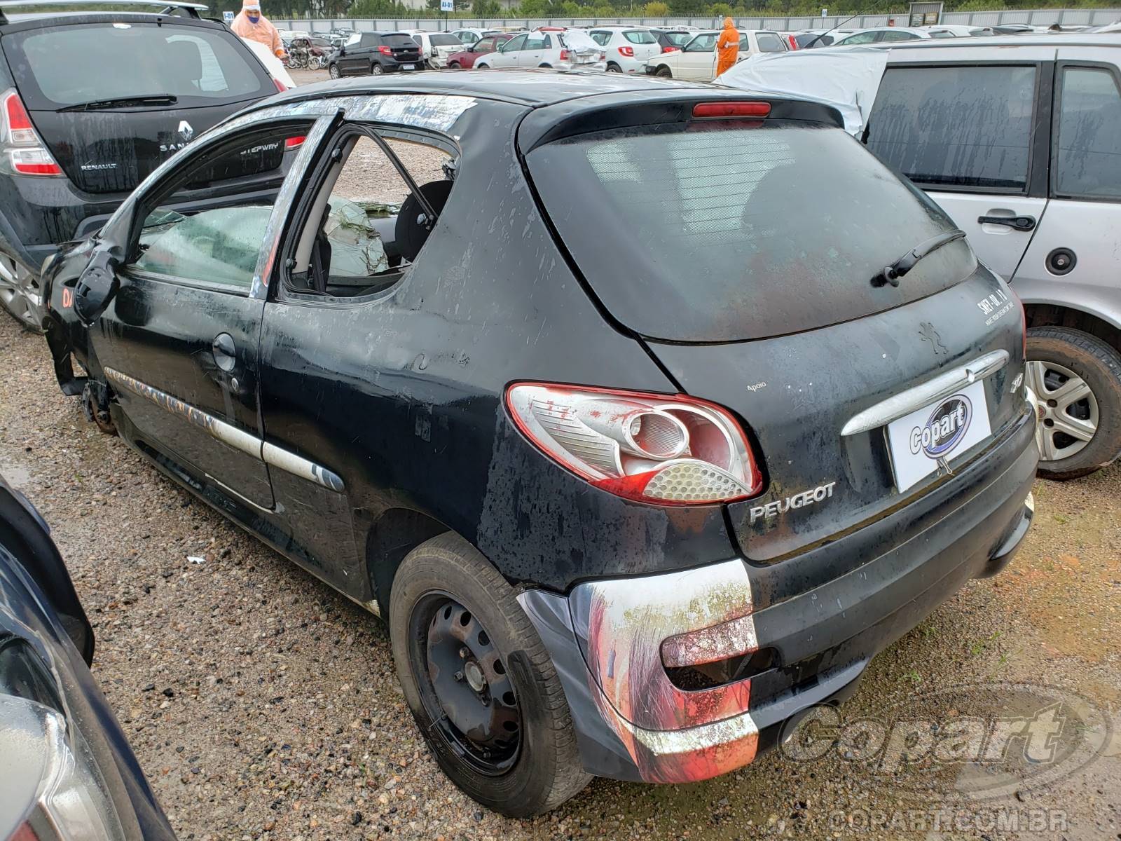 Foto 3: 2010 PEUGEOT 207