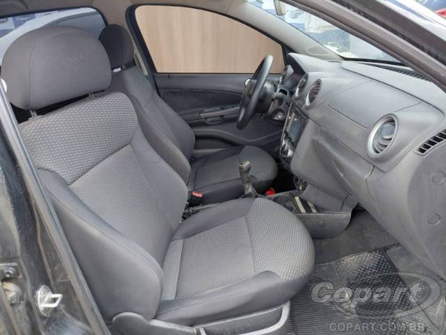 2011 VOLKSWAGEN GOL 
