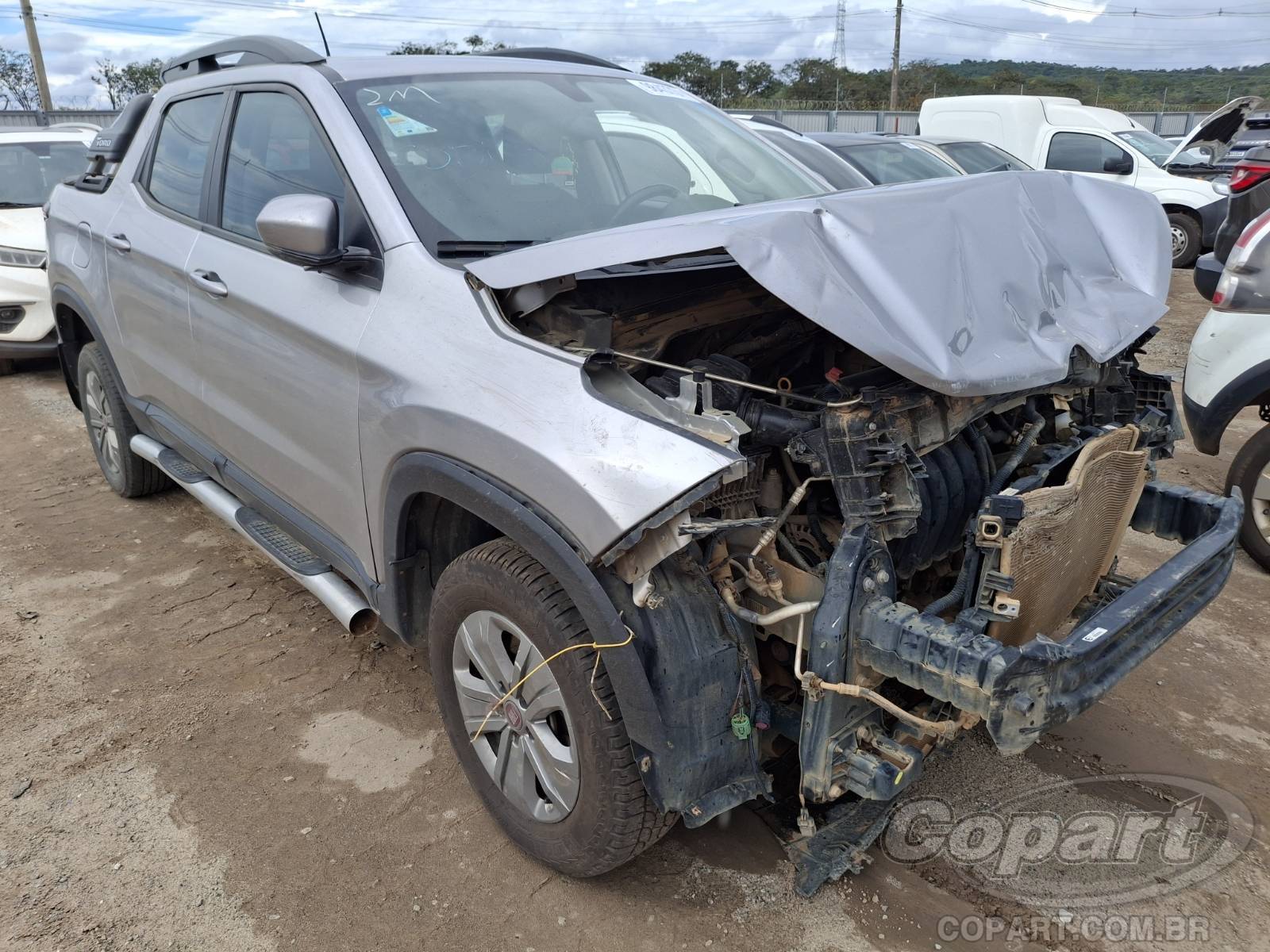 Veículo Fiat Toro Fiat Toro Freedom AT6 1.8 16V 2021 Pequena Monta 2021 em leilão