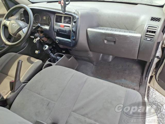 2014 HYUNDAI HR 
