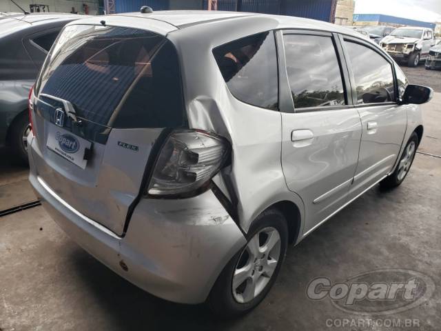 2010 HONDA FIT 