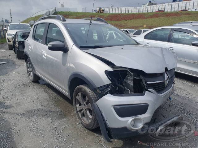 2017 RENAULT SANDERO 