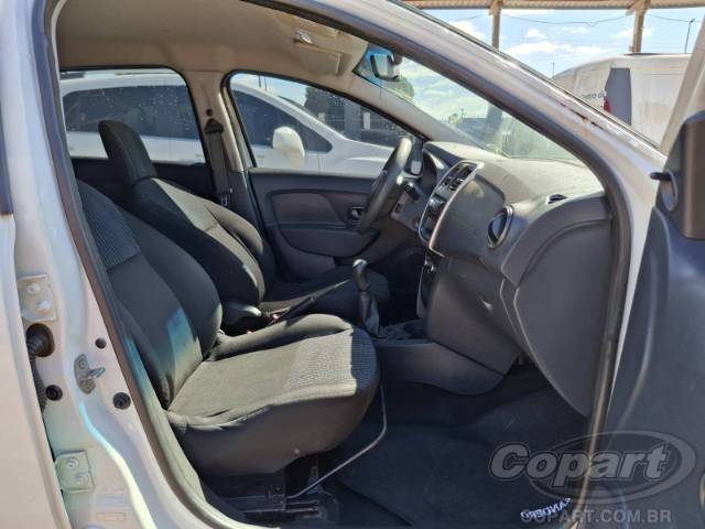 2020 RENAULT SANDERO 