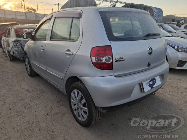 2009 VOLKSWAGEN FOX 