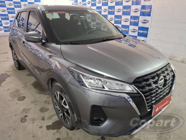 2022 NISSAN KICKS 