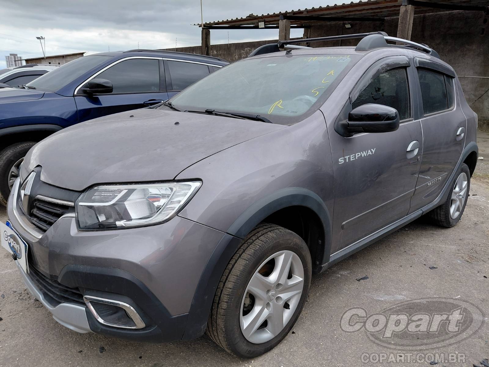Foto 2: 2023 RENAULT SANDERO