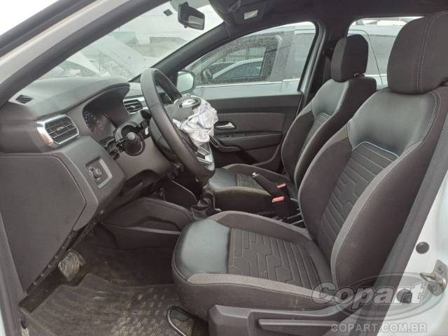 2024 RENAULT DUSTER 