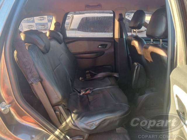 2016 CHEVROLET SPIN 