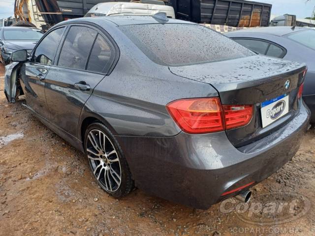 2015 BMW SERIE 3 