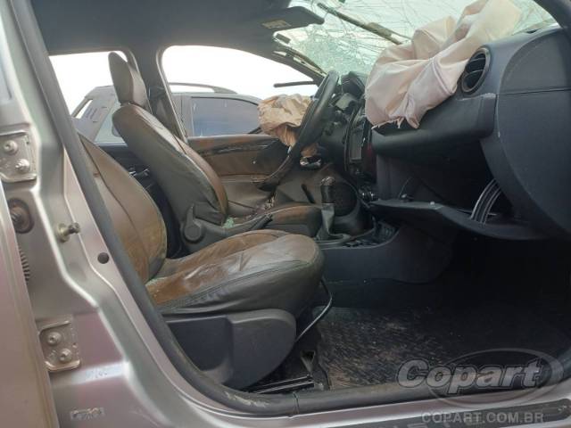 2017 RENAULT DUSTER 