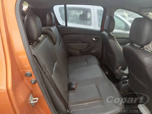 2015 RENAULT SANDERO 