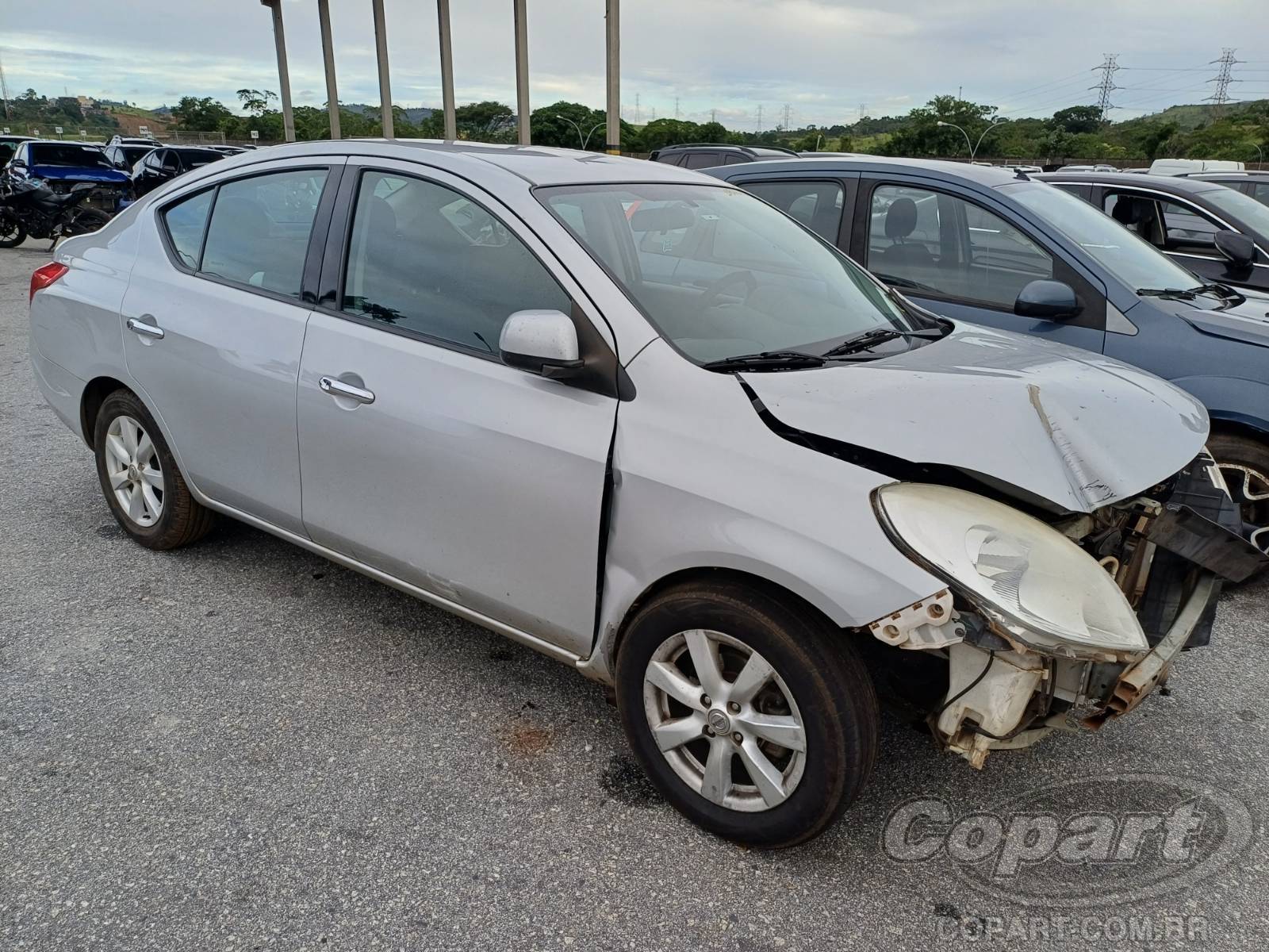 Nissan Versa 1.6 16V 2014
