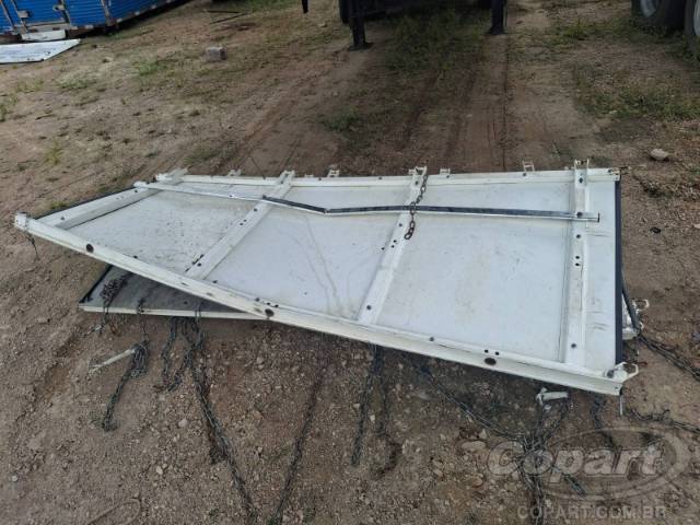 2025 GUERRA SEMI-REBOQUE 