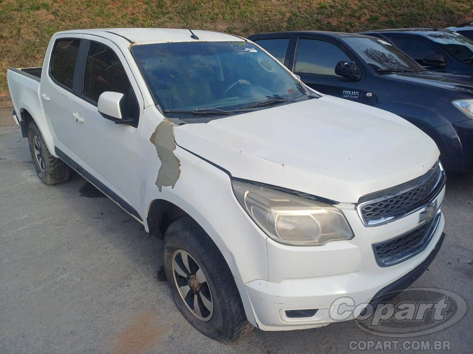Veículo CHEVROLET S10 CHEVROLET S10 CABINE DUPLA LT 2.5 16V ECOTEC 2014 2015 em leilão