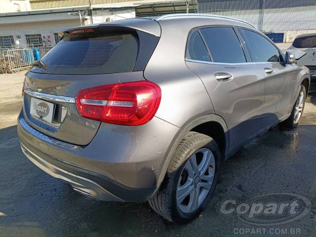 2015 MERCEDES BENZ GLA 