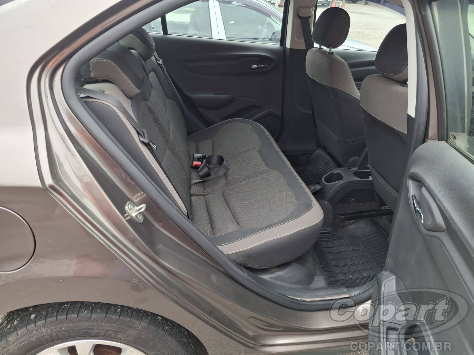 Foto 6 de 10: 2014 CHEVROLET PRISMA