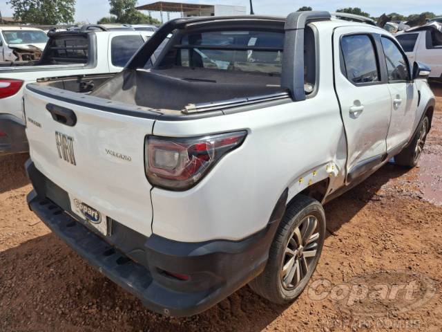 2025 FIAT STRADA CD 