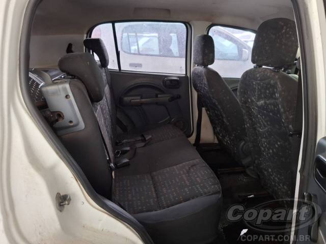 2016 FIAT UNO 