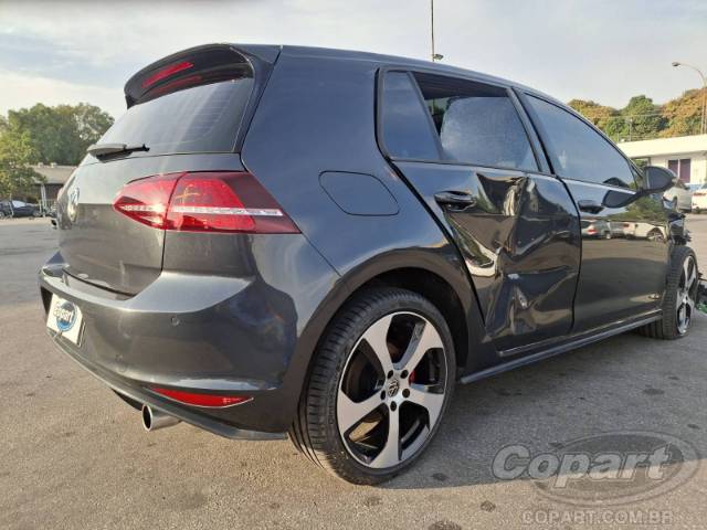 2017 VOLKSWAGEN GOLF 