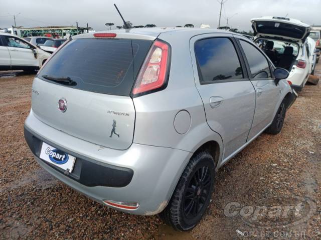 2013 FIAT PUNTO 