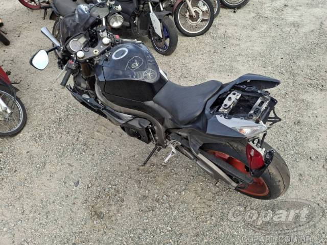 2013 SUZUKI GSX-R 