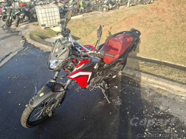 2024 HONDA XRE SAHARA 300 