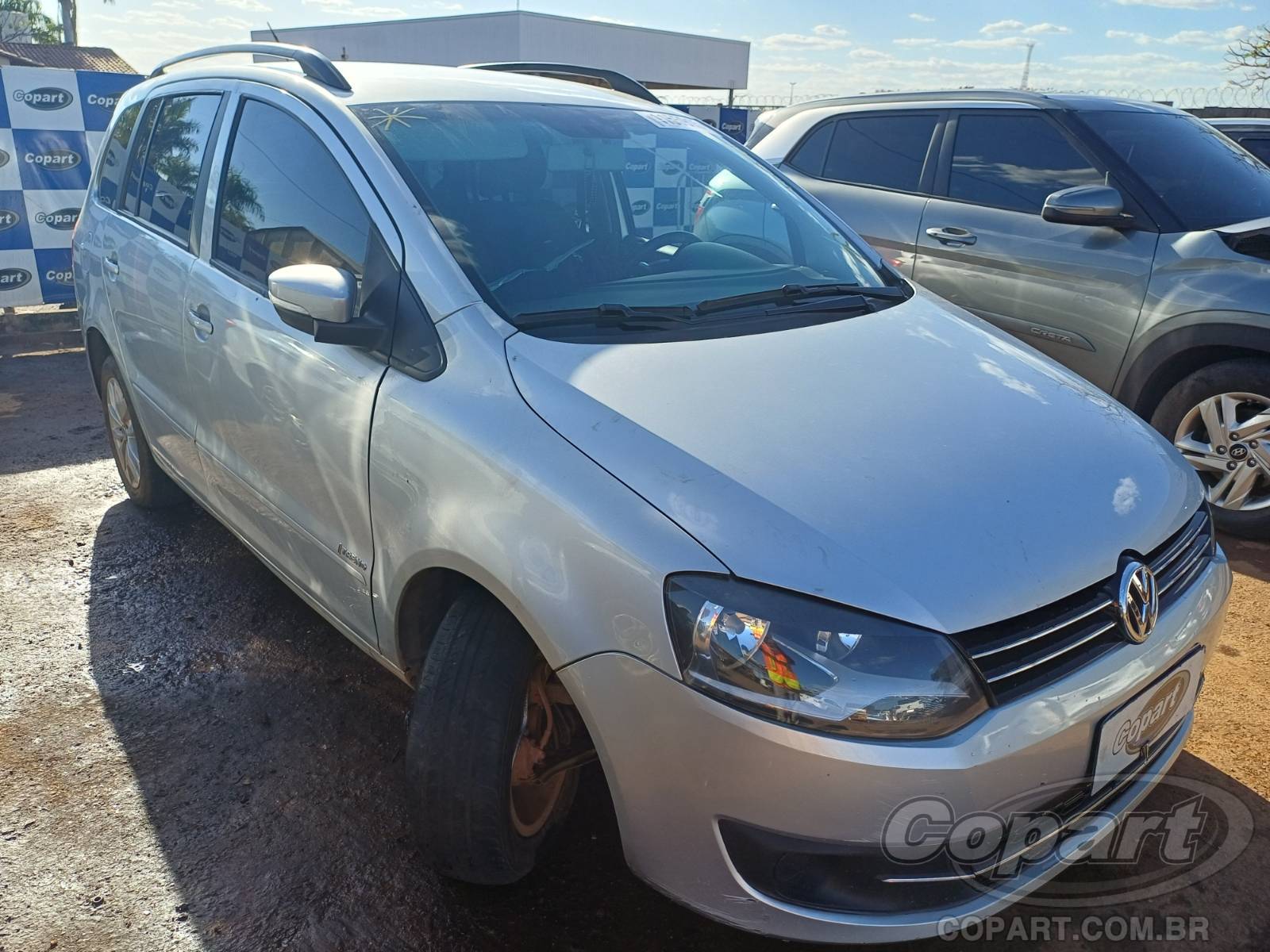 Volkswagen Spacefox 2013 em leilão