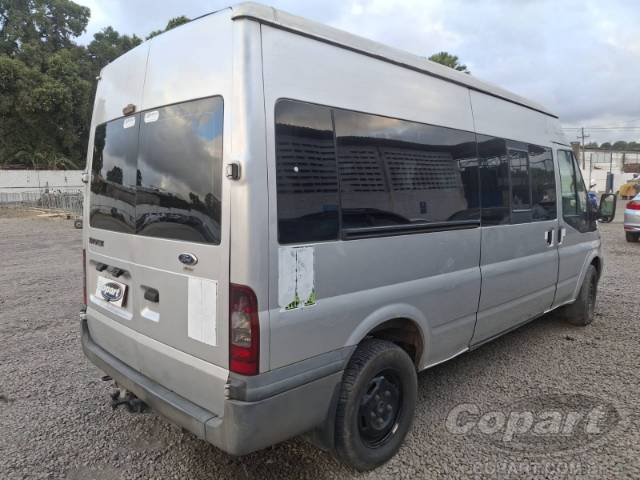 2011 FORD TRANSIT BUS 