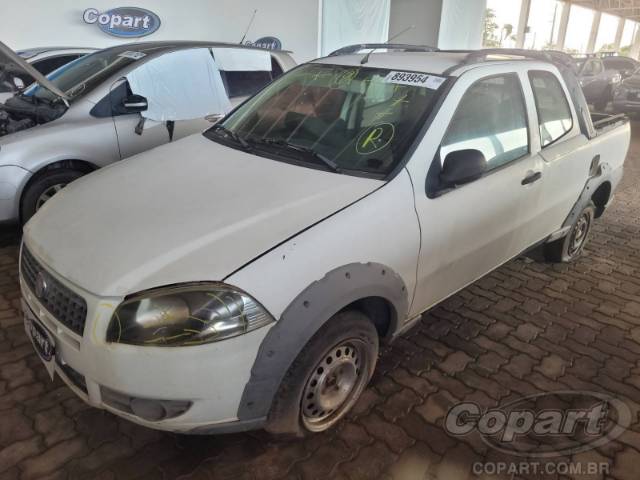 2013 FIAT STRADA 